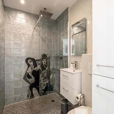 Charming - Ac - 2p- Croisette Feriehus Cannes