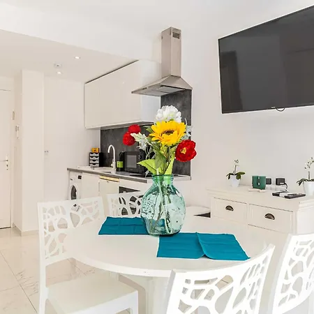 Feriehus Charming - Ac - 2p- Croisette Cannes